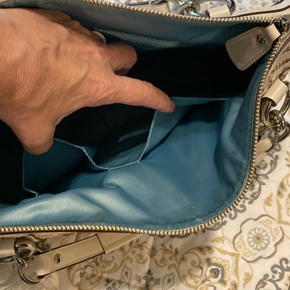 Gorgeous Coach bag - Picture 5 of 10